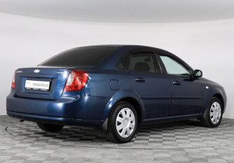Подержанный автомобиль Chevrolet Lacetti Sedan 2008 года (3 фото)