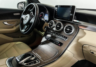 Подержанный автомобиль Mercedes-Benz GLC Coupe 2018 года (9 фото)