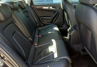 Подержанный автомобиль Audi A4 Sedan 2008 года (22 фото)