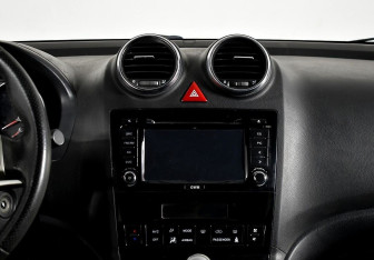 Подержанный автомобиль Great Wall Hover H6 2013 года (11 фото)