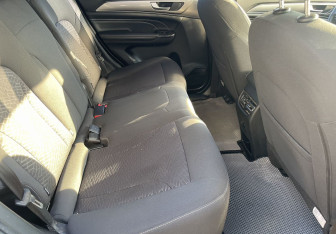 Подержанный автомобиль Haval M6 2023 года (11 фото)