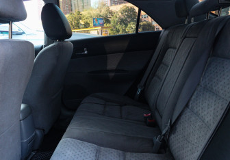 Подержанный автомобиль Mazda 6 Sedan 2005 года (8 фото)