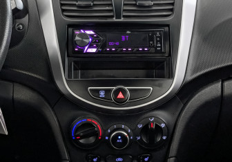 Подержанный автомобиль Hyundai Solaris Sedan 2014 года (17 фото)