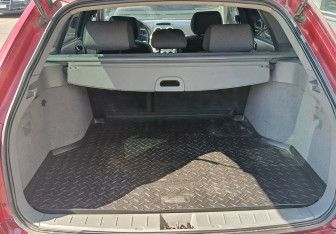 Подержанный автомобиль Chevrolet Lacetti Wagon 2008 года (12 фото)