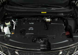 Подержанный автомобиль Nissan Murano Suv 2015 года (8 фото)