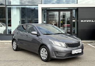 Подержанный автомобиль Kia Rio Hatchback 2012 года (3 фото)