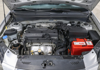 Подержанный автомобиль Kia Rio Hatchback 2011 года (9 фото)
