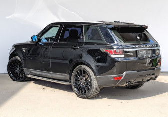 Подержанный автомобиль Land Rover Range Rover Sport 2015 года (7 фото)