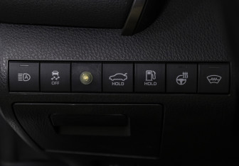 Подержанный автомобиль Toyota Camry Sedan 2020 года (20 фото)