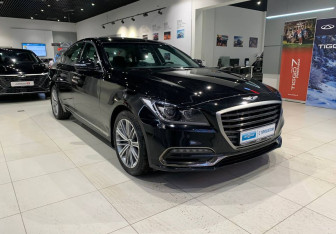 Подержанный автомобиль Genesis G80 2020 года (3 фото)