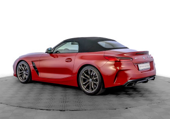 Подержанный автомобиль BMW Z4 Roadster 2021 года (7 фото)