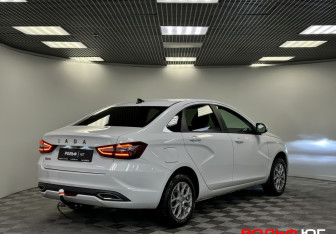 Подержанный автомобиль LADA (ВАЗ) Vesta Sedan 2023 года (22 фото)