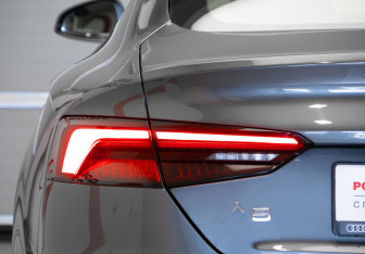 Подержанный автомобиль Audi A5 Liftback 2019 года (38 фото)
