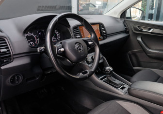 Подержанный автомобиль Skoda Karoq 2020 года (17 фото)