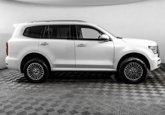 Подержанный автомобиль Tank 500 2023 года (4 фото)