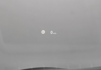 Подержанный автомобиль BMW X4 2015 года (19 фото)