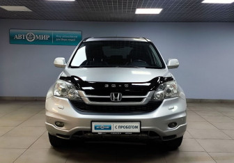 Подержанный автомобиль Honda CR-V 2010 года (2 фото)