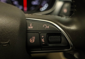 Подержанный автомобиль Audi A6 Sedan 2015 года (12 фото)