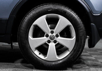 Подержанный автомобиль Opel Mokka 2015 года (15 фото)