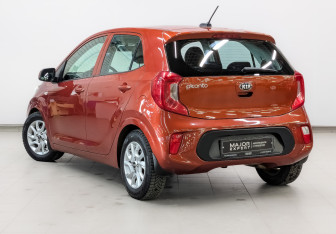 Подержанный автомобиль Kia Picanto 2017 года (7 фото)
