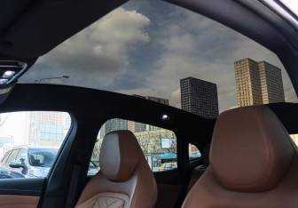 Подержанный автомобиль Rising Auto R7 2022 года (15 фото)