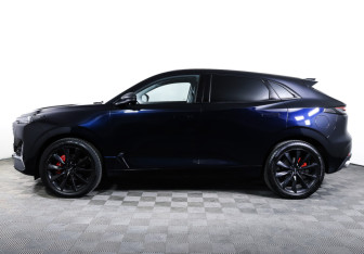 Подержанный автомобиль Changan UNI-K 2023 года (8 фото)