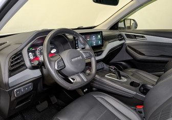 Подержанный автомобиль Haval F7 2023 года (16 фото)