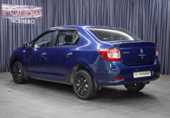 Подержанный автомобиль Renault Logan Sedan 2014 года (7 фото)