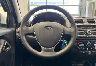 Подержанный автомобиль LADA (ВАЗ) Granta Liftback 2025 года (14 фото)