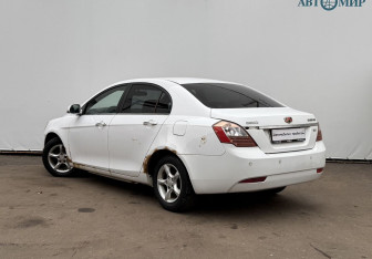 Подержанный автомобиль Geely Emgrand EC7 Sedan 2012 года (7 фото)