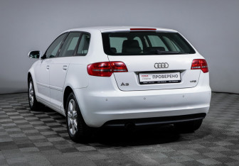 Подержанный автомобиль Audi A3 Hatchback 2012 года (7 фото)
