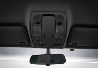 Подержанный автомобиль Audi A6 Sedan 2010 года (23 фото)