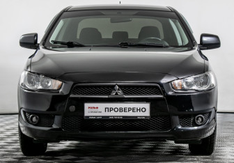 Подержанный автомобиль Mitsubishi Lancer Sedan 2007 года (2 фото)
