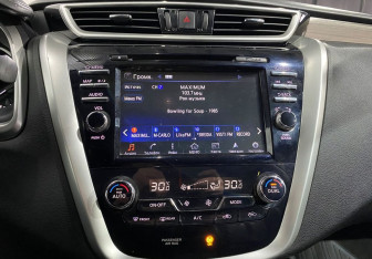 Подержанный автомобиль Nissan Murano Suv 2018 года (17 фото)