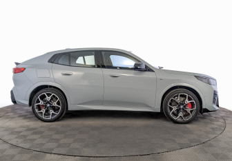 Новый BMW X2 2025 (4 фото)