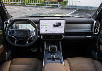 Подержанный автомобиль Jetour T2 2024 года (13 фото)