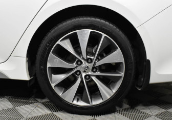 Подержанный автомобиль Kia Optima Sedan 2016 года (8 фото)