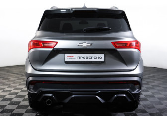 Подержанный автомобиль Chevrolet Captiva 2022 года (6 фото)