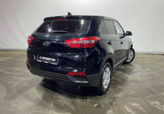 Подержанный автомобиль Hyundai Creta 2016 года (5 фото)