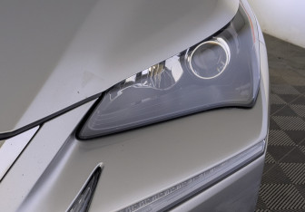 Подержанный автомобиль Lexus NX 2015 года (11 фото)