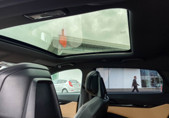 Подержанный автомобиль Changan UNI-V 2023 года (19 фото)