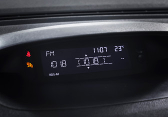 Подержанный автомобиль Renault Megane Hatchback 2012 года (16 фото)