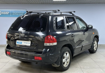 Подержанный автомобиль Hyundai Santa Fe 2009 года (4 фото)