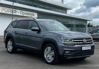 Подержанный автомобиль Volkswagen Teramont 2019 года (3 фото)