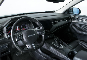 Подержанный автомобиль Haval F7 2019 года (7 фото)