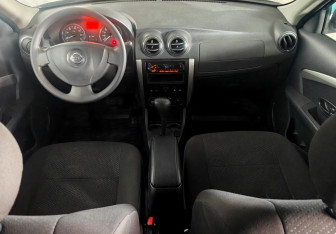 Подержанный автомобиль Nissan Almera Sedan 2017 года (9 фото)