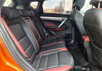 Подержанный автомобиль Geely Coolray 2020 года (12 фото)