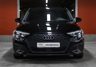Подержанный автомобиль Audi A3 Sedan 2021 года (2 фото)