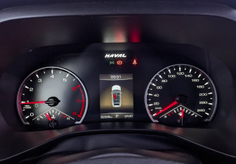 Подержанный автомобиль Haval Jolion 2023 года (16 фото)