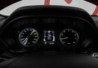 Подержанный автомобиль Kaiyi E5 2023 года (12 фото)